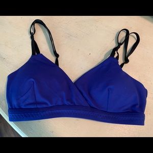 Lululemon Sports  Bra sz 4 New Purple & Black